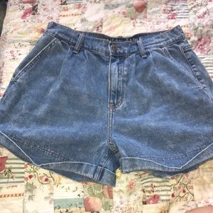 American Eagle Mom Shorts, size 4